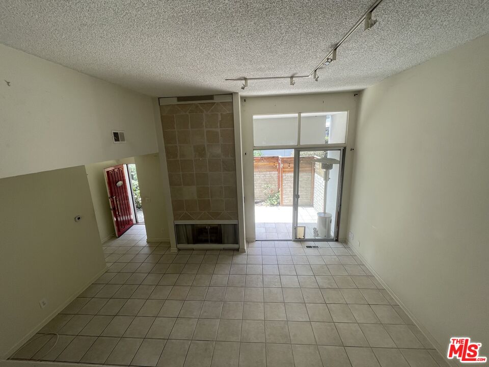 4732 La Villa Marina Unit: 2