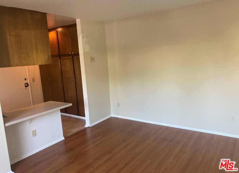 3845 Westwood Blvd Unit: 1