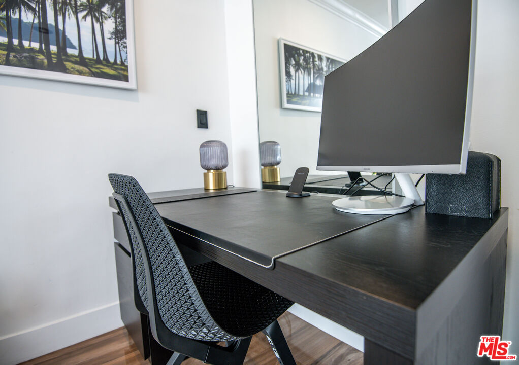 6000 Canterbury Dr Unit: D114