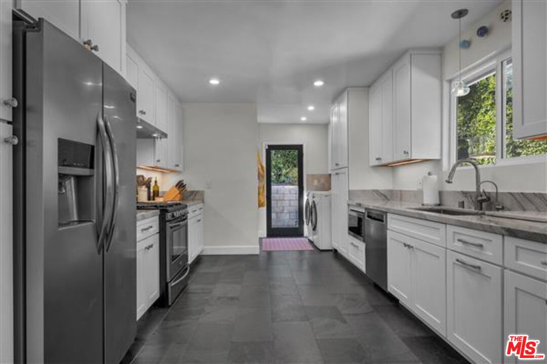 4218 Don Arellanes Dr