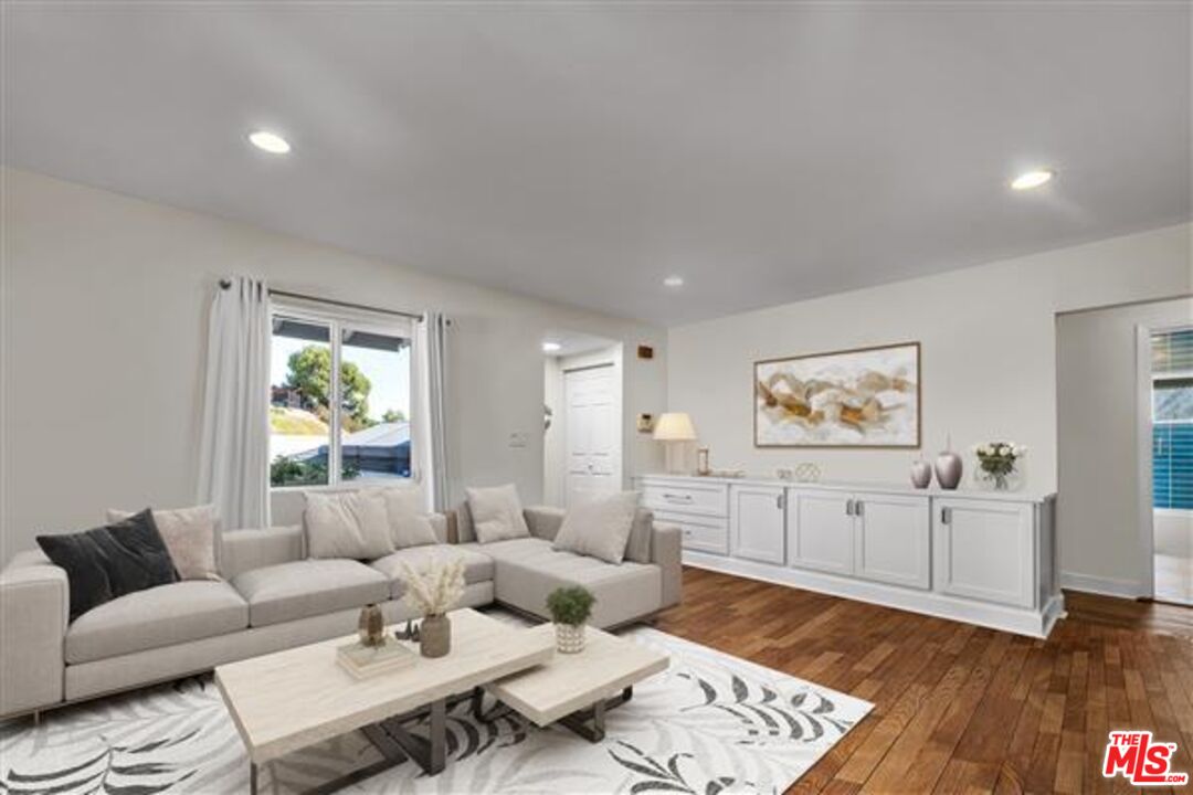 4218 Don Arellanes Dr