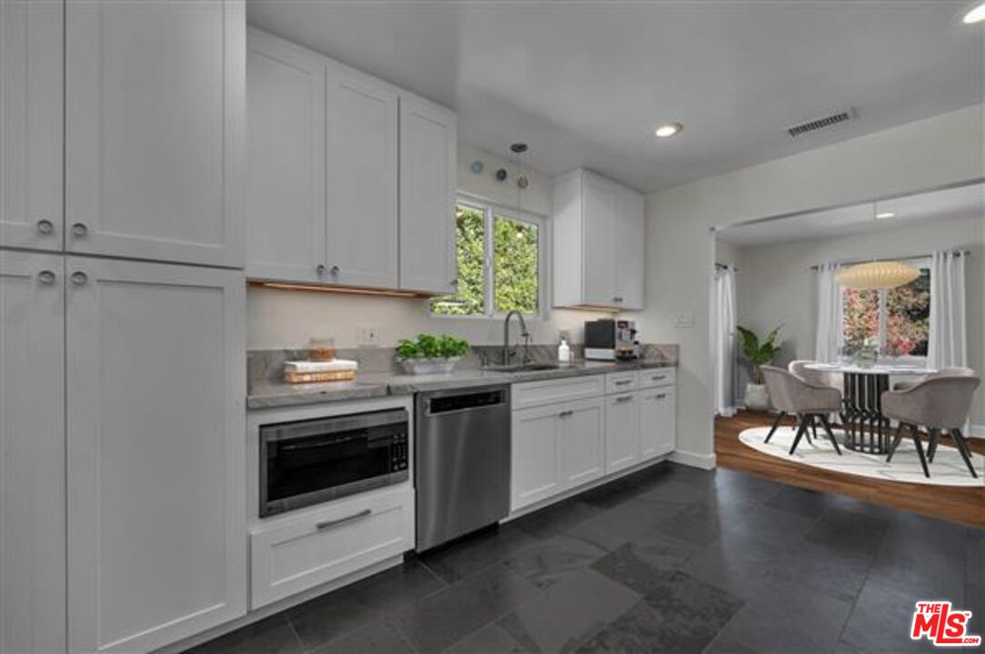 4218 Don Arellanes Dr