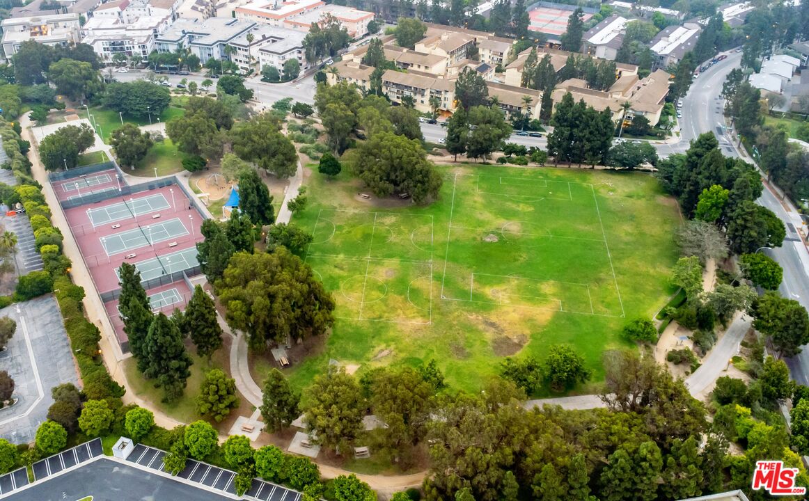 5870 Green Valley Cir Unit: 130