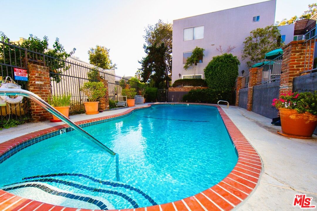 5870 Green Valley Cir Unit: 130