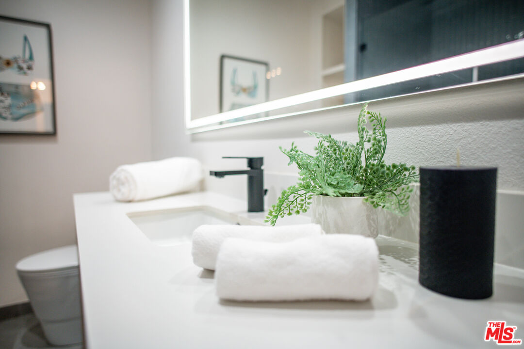 5870 Green Valley Cir Unit: 130