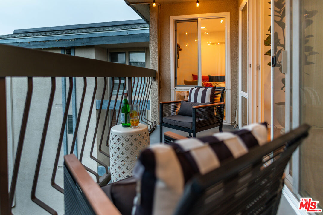 5650 Cambridge Way Unit: 23