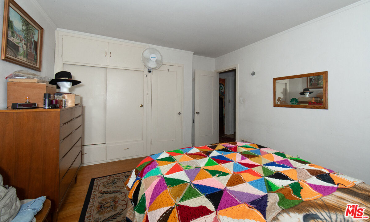 3432 Linda Vista Ter