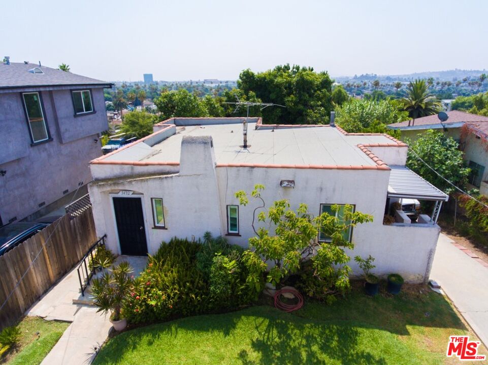 3432 Linda Vista Ter