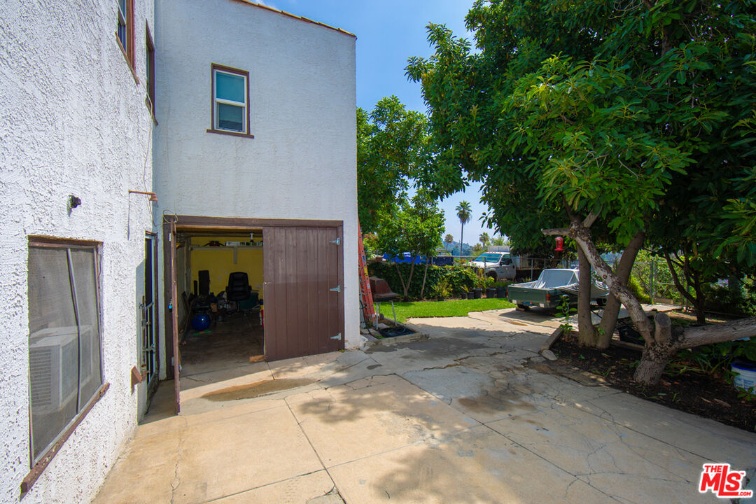 3432 Linda Vista Ter