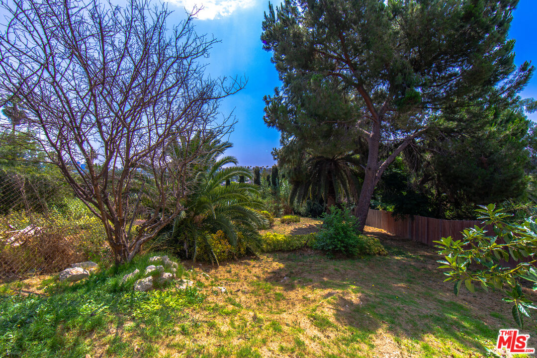 3432 Linda Vista Ter