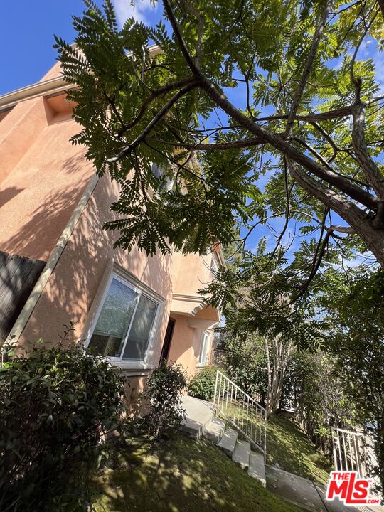 3683 S La Cienega Blvd Unit: F