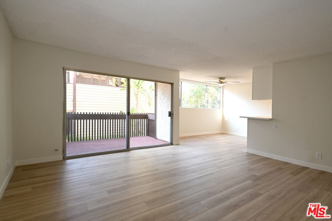 6000 Canterbury Dr Unit: M122