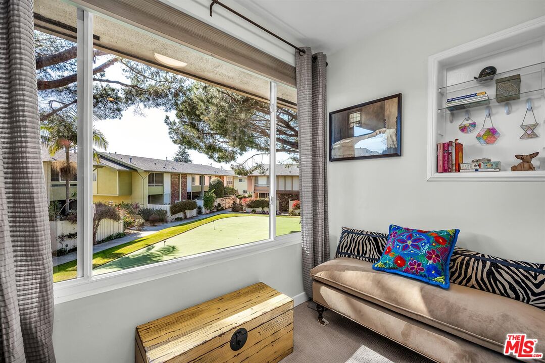 5215 S SEPULVEDA BLVD Unit: 23D