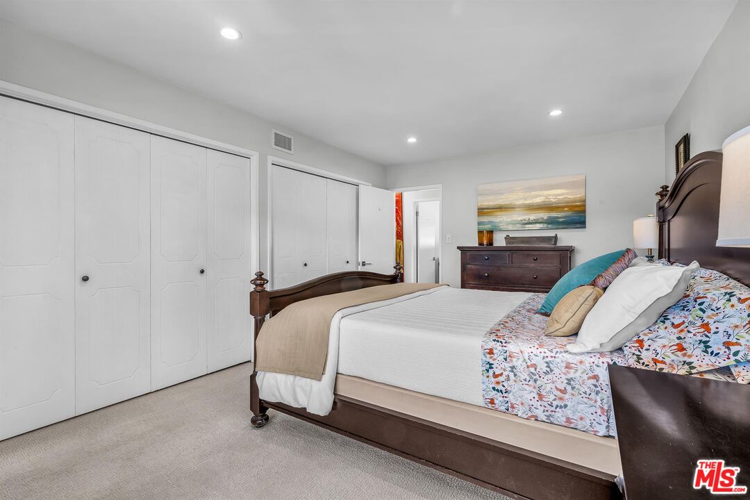 5215 S SEPULVEDA BLVD Unit: 23D