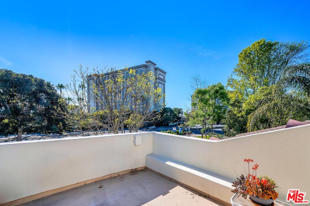 928 Harbor Crossing Ln