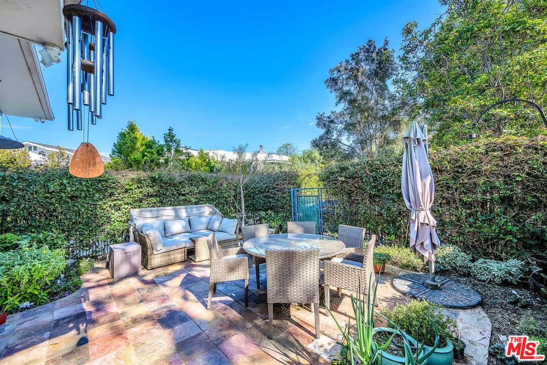 928 Harbor Crossing Ln