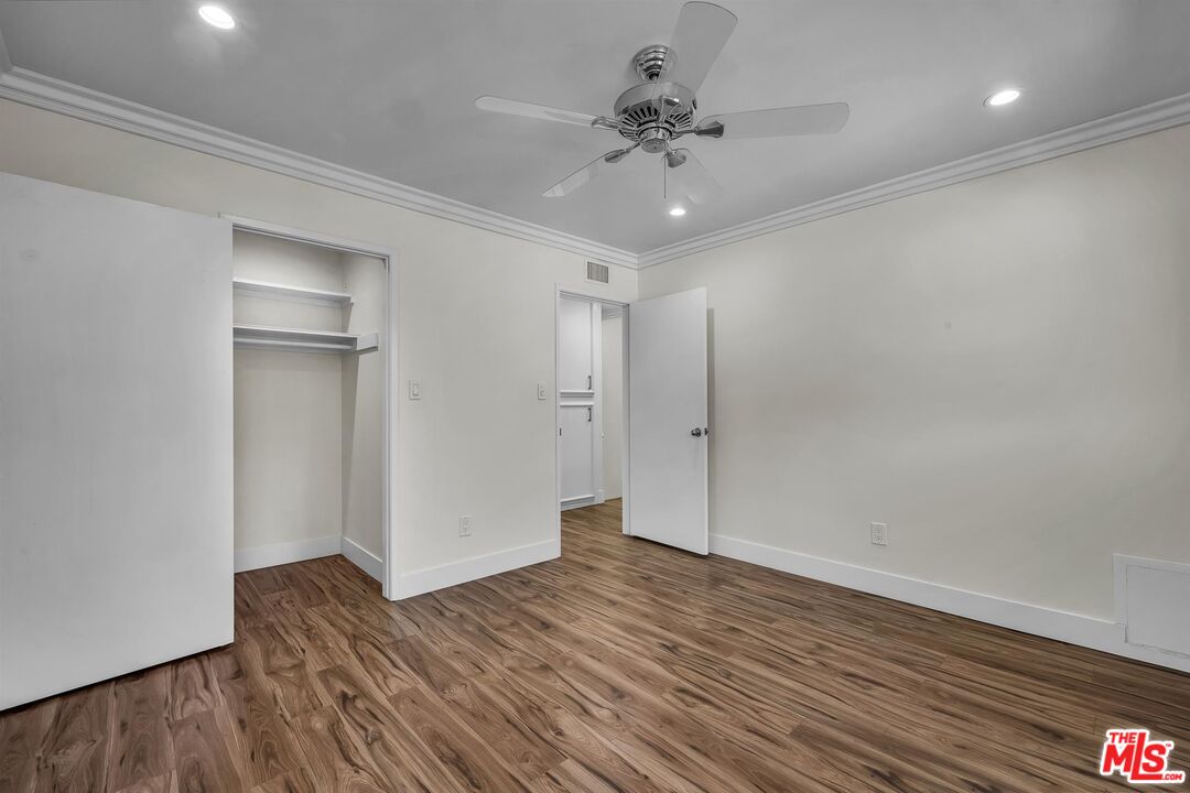 5215 S Sepulveda Blvd Unit: 18B