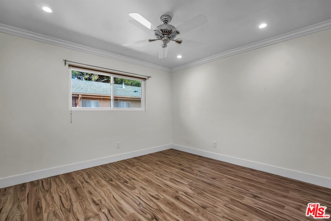 5215 S Sepulveda Blvd Unit: 18B