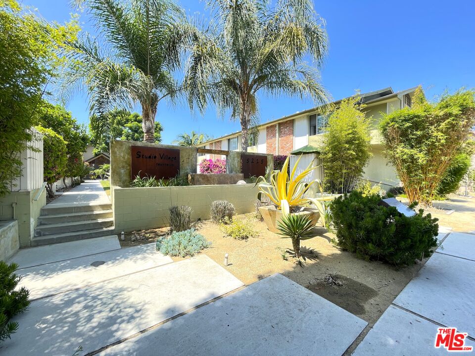 5215 S Sepulveda Blvd Unit: 18B