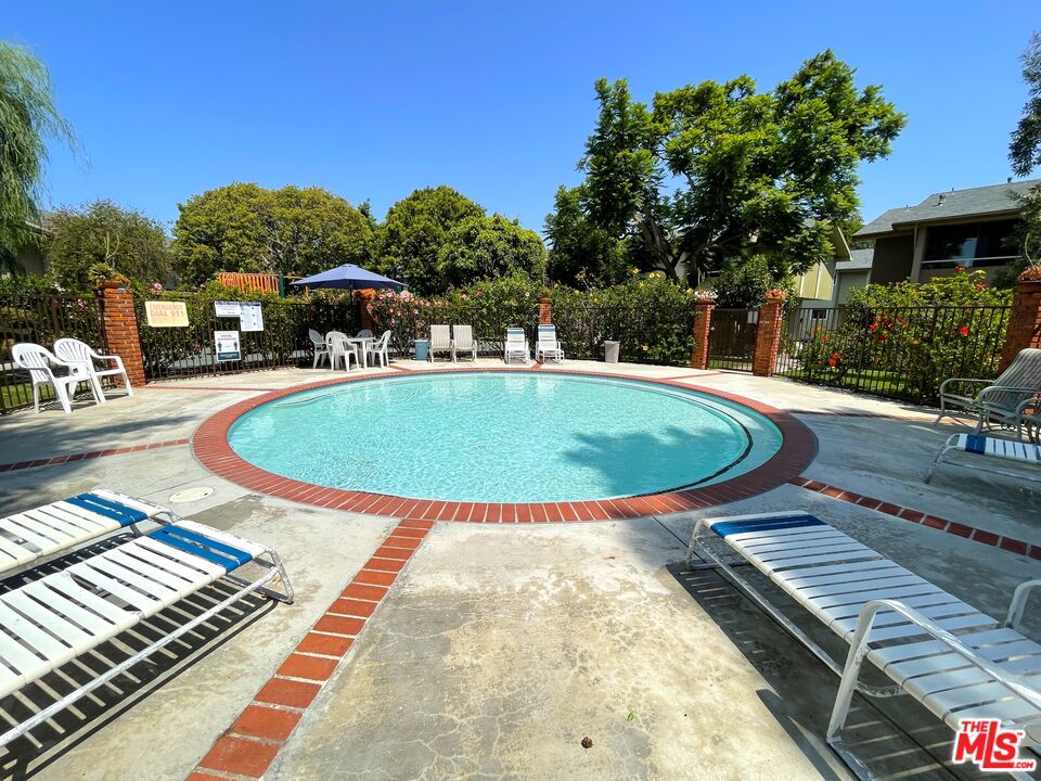 5215 S Sepulveda Blvd Unit: 18B