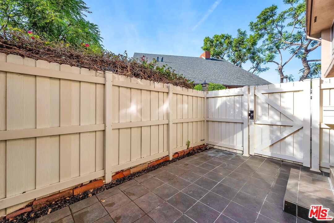 5215 S Sepulveda Blvd Unit: 18B