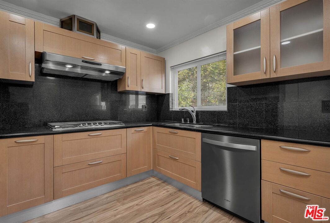 5215 S Sepulveda Blvd Unit: 18B
