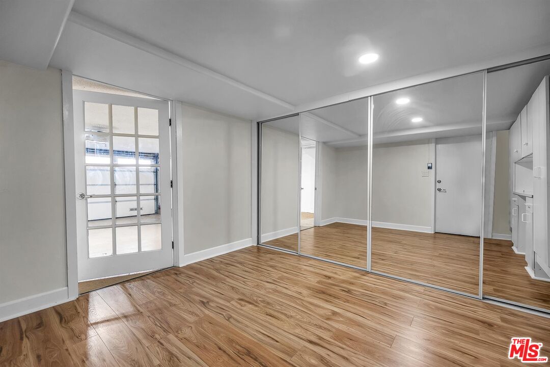 5215 S Sepulveda Blvd Unit: 18B