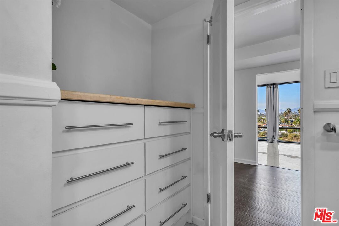 4316 Marina City Dr Unit: 125