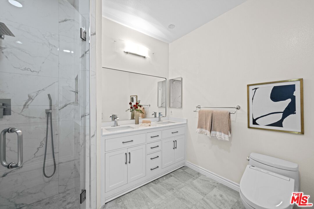 11920 Goshen Ave Unit: 402
