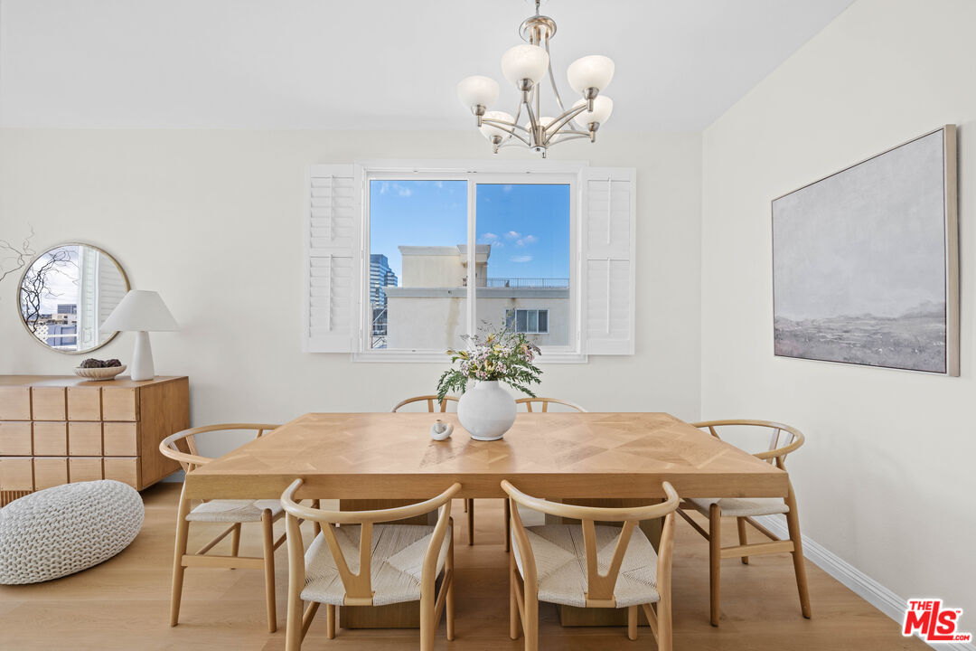11920 Goshen Ave Unit: 402