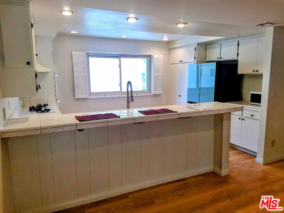 4735 La Villa Marina Unit: H