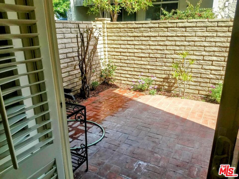 4735 La Villa Marina Unit: H