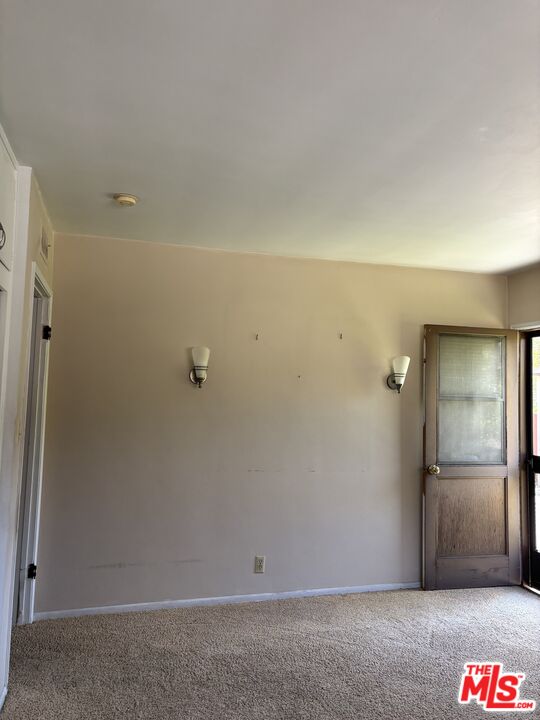 3621 Greenwood Ave