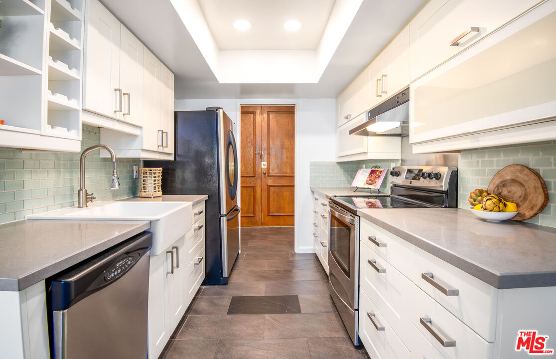 5870 Green Valley Cir Unit: 302