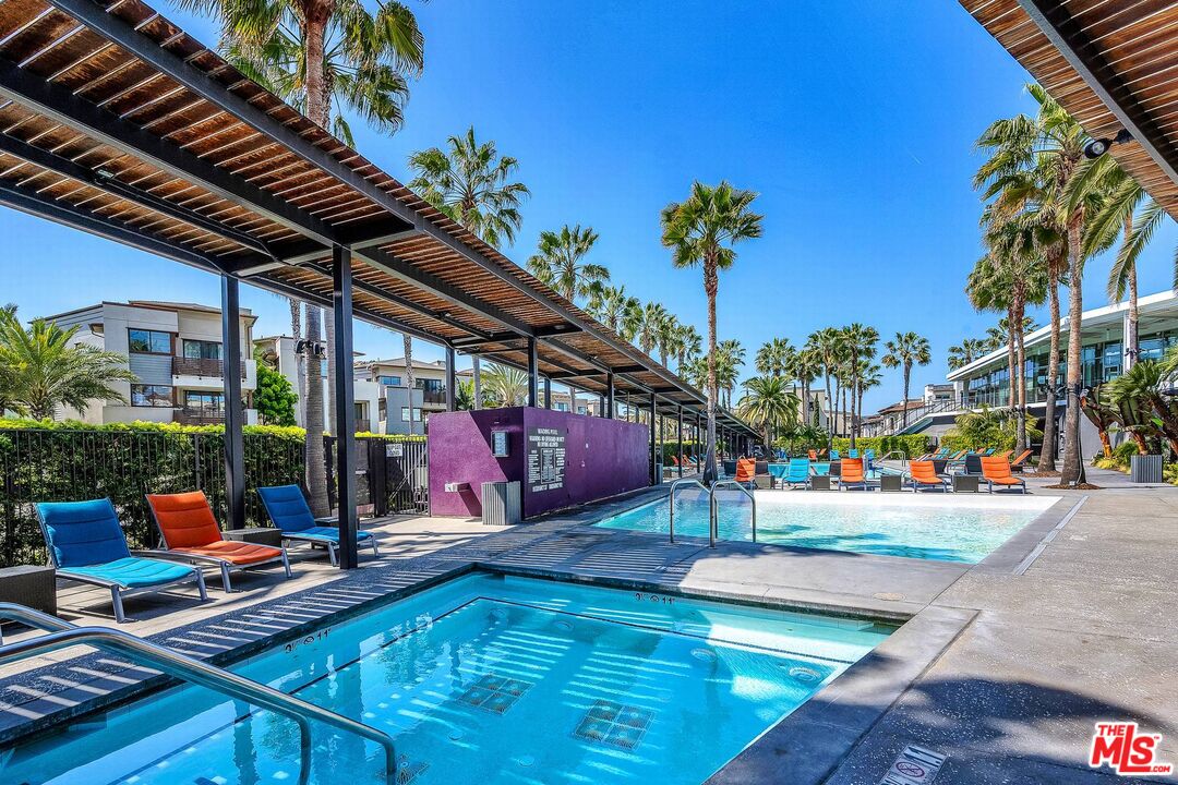 6241 Crescent Park Unit: 407