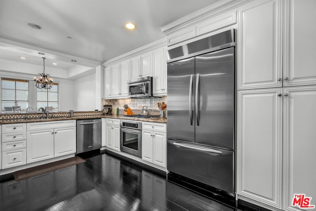 6241 Crescent Park Unit: 407