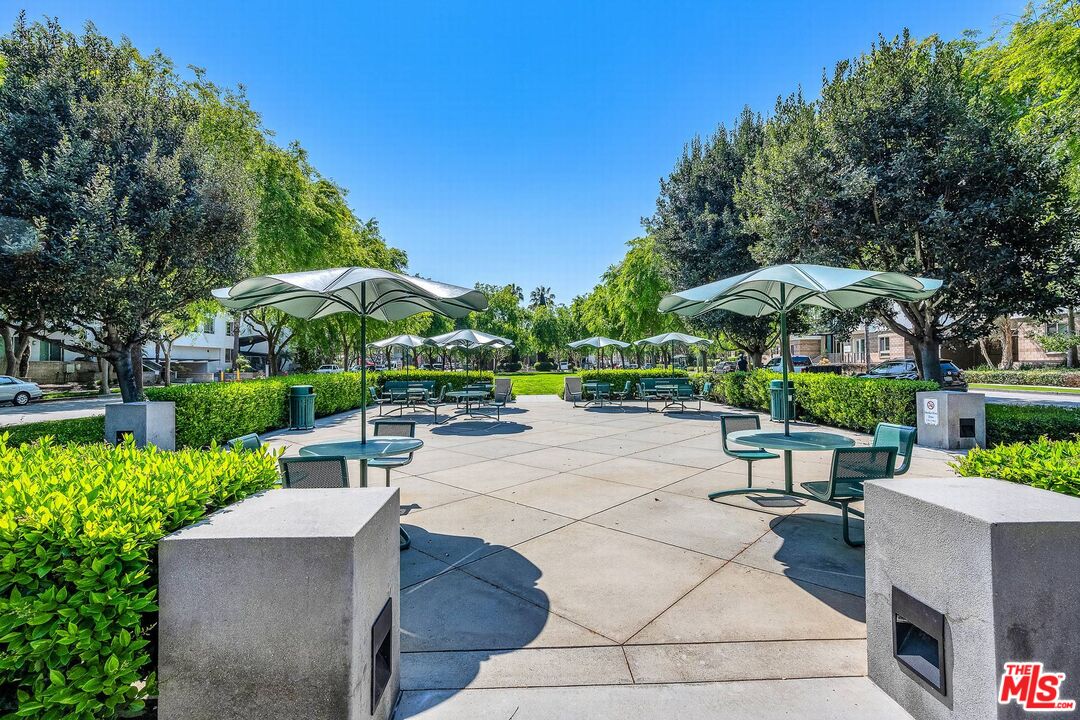 6241 Crescent Park Unit: 407