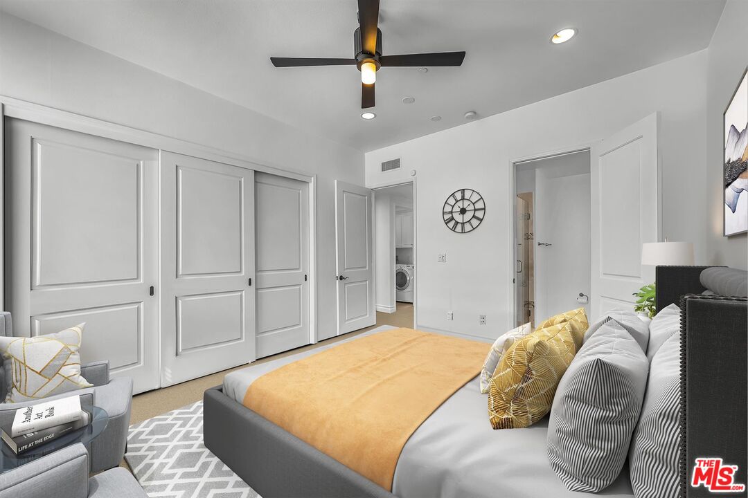 6241 Crescent Park Unit: 407