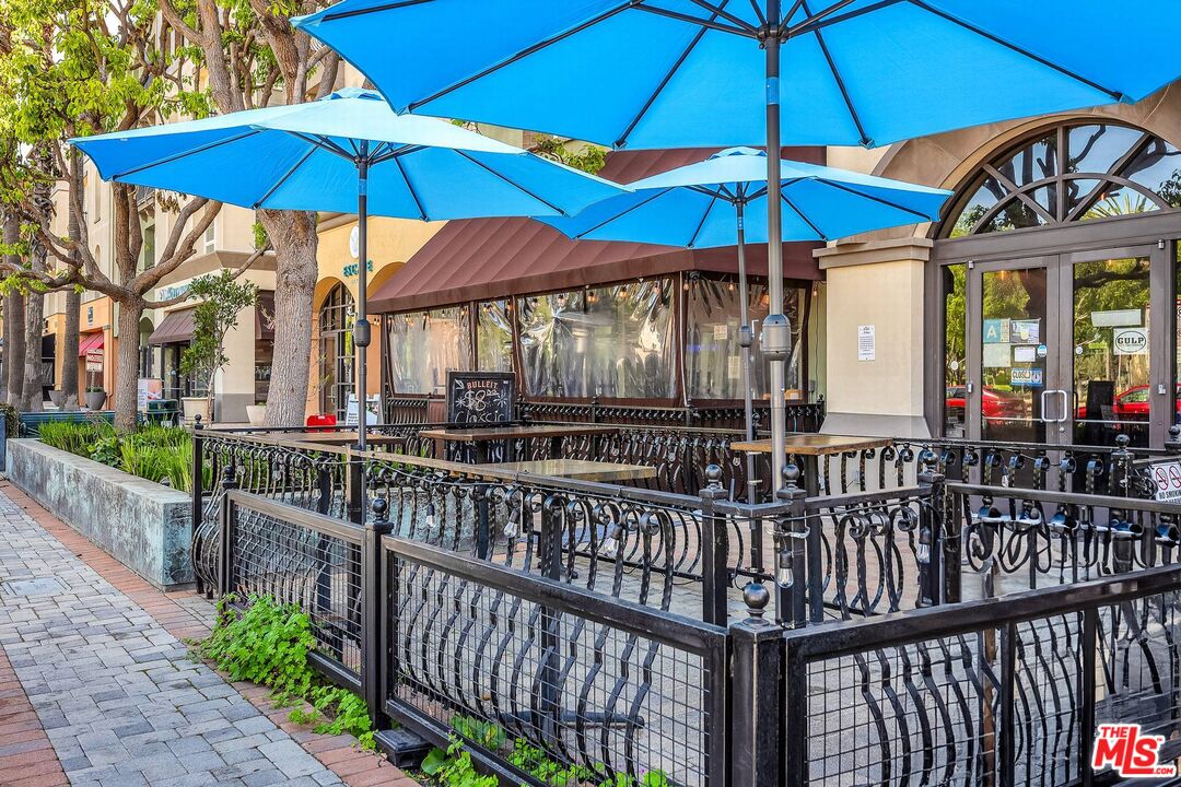 6241 Crescent Park Unit: 407