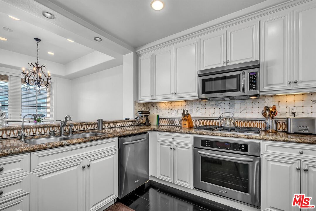 6241 Crescent Park Unit: 407