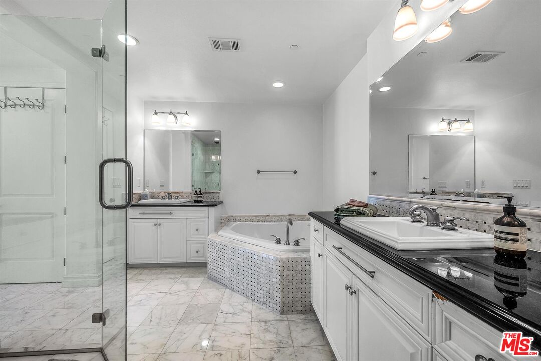 6241 Crescent Park Unit: 407