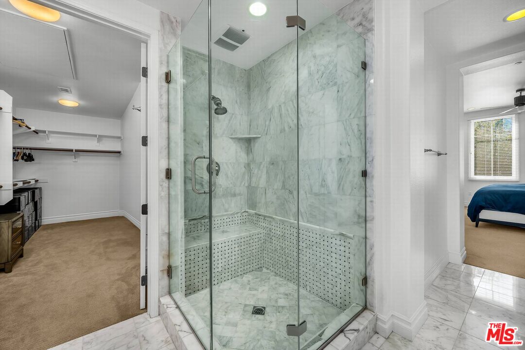 6241 Crescent Park Unit: 407