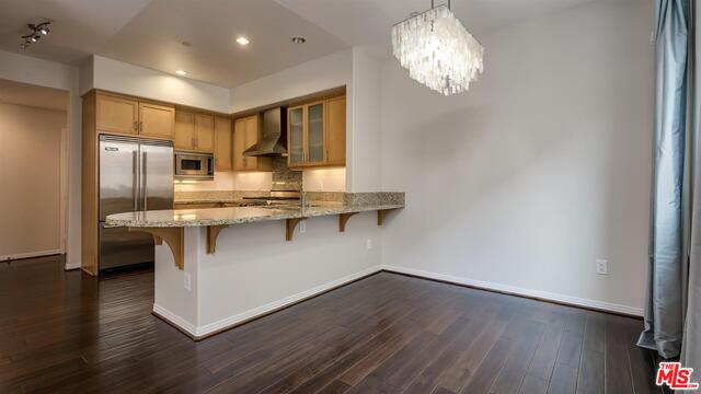 4050 Glencoe AVE Unit: 215