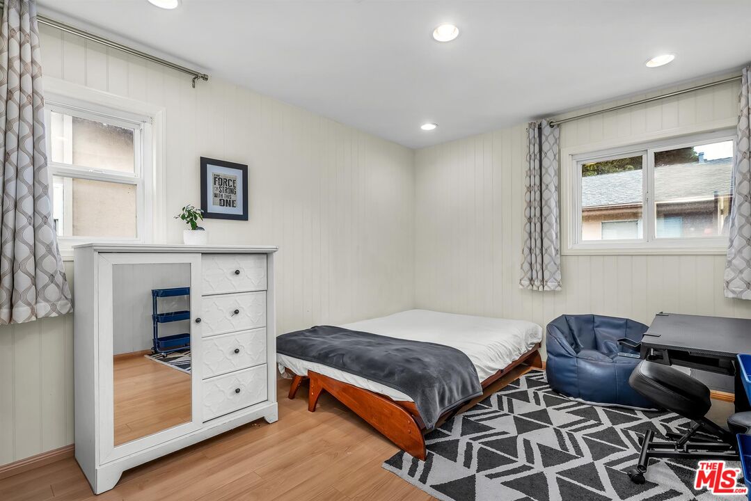 5215 S SEPULVEDA BLVD Unit: 17A