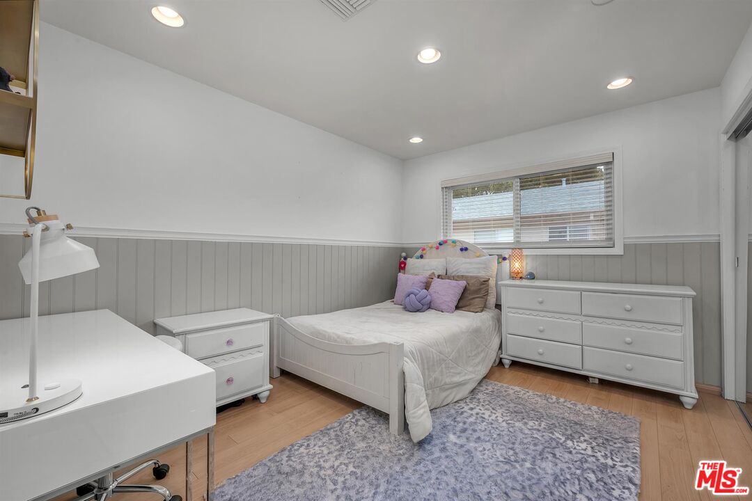 5215 S SEPULVEDA BLVD Unit: 17A