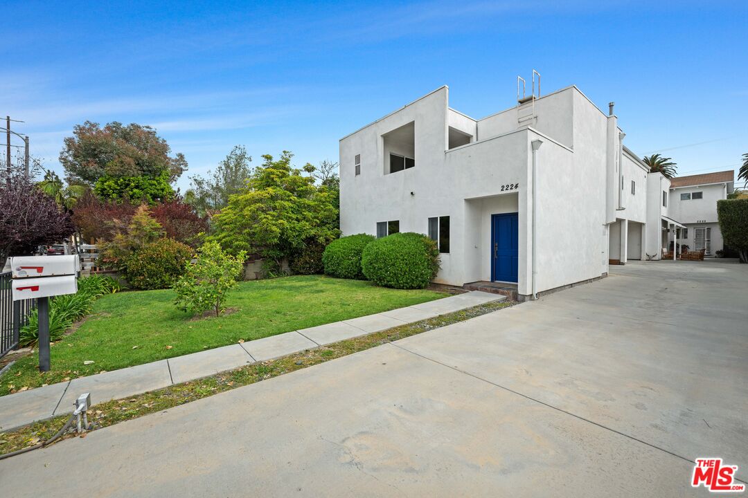 2224 Penmar Ave