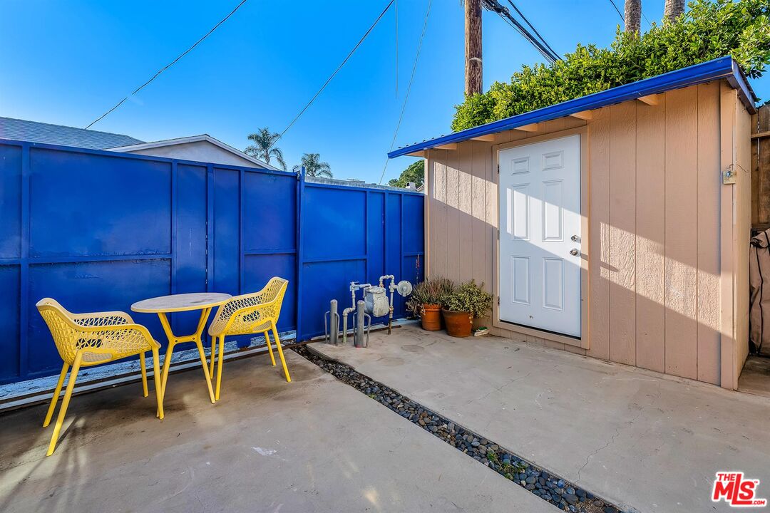 3485 Rosewood Ave