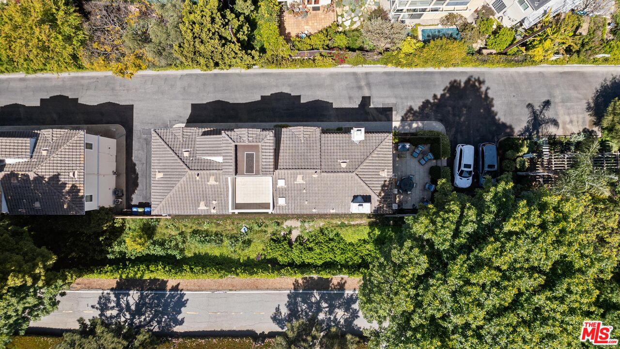 912 Harbor Crossing Ln