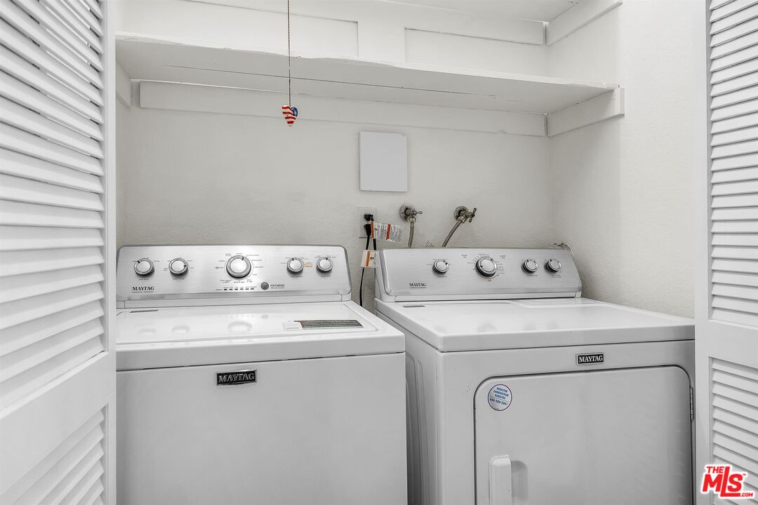 2611 Carnegie Ln Unit: 3