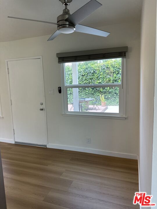 3017 Colorado Ave Unit: B